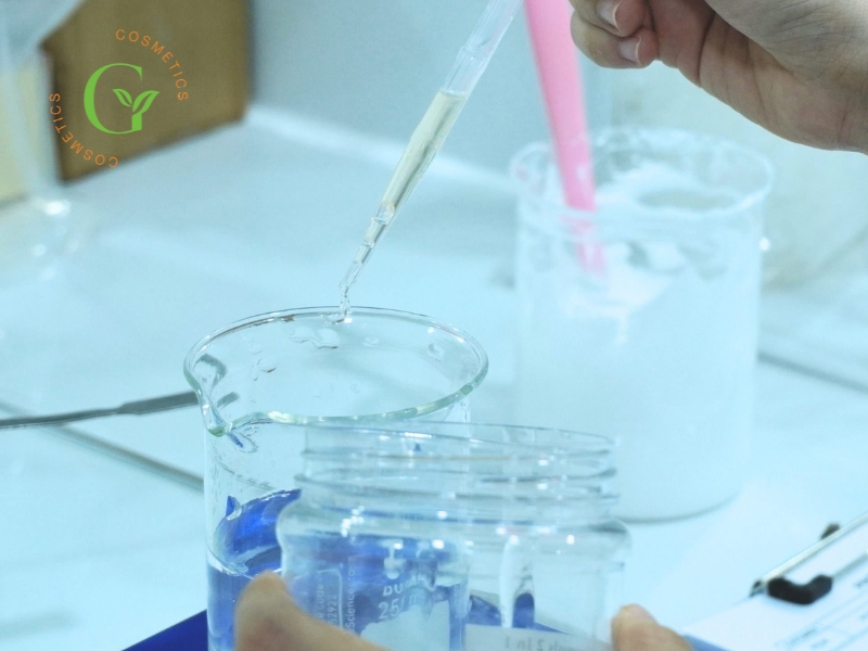 Quy trình gia công nước hoa khô tại Omigos